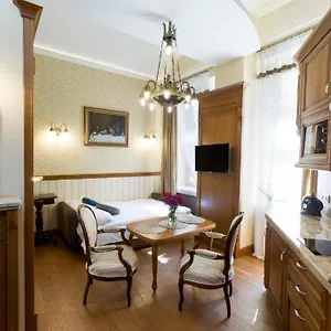 Luxury Czapskich Street Kraków