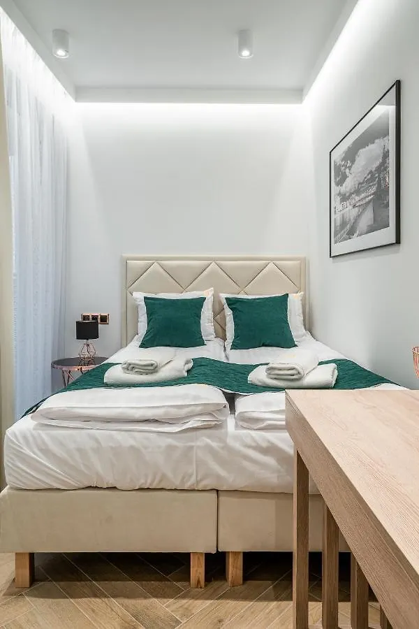 RentPlanet - Apartamenty Jagiełły Wrocław 0*,  Polska